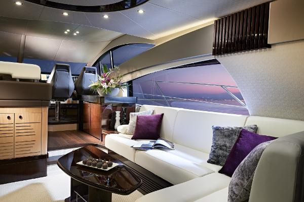 Sunseeker Manhattan 55 Saloon