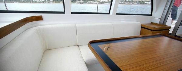 Albatross 42 Saloon