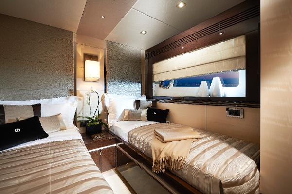 Sunseeker Predator 68 Twin Cabin