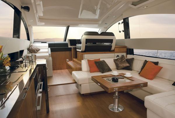 Fairline Targa 50 Gran Turismo Saloon