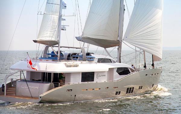 Conrad 115 Lunar Stern