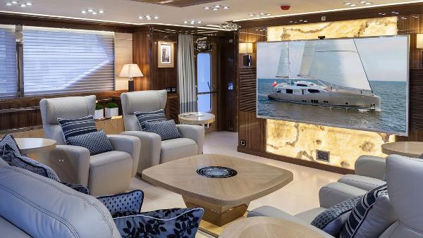 Conrad 115 Lunar Saloon