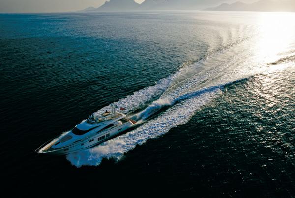 Fairline Squadron 78 Custom View From Above