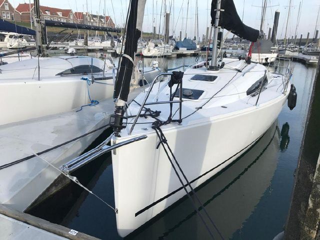 Jeanneau Sun Fast 3200 - bow