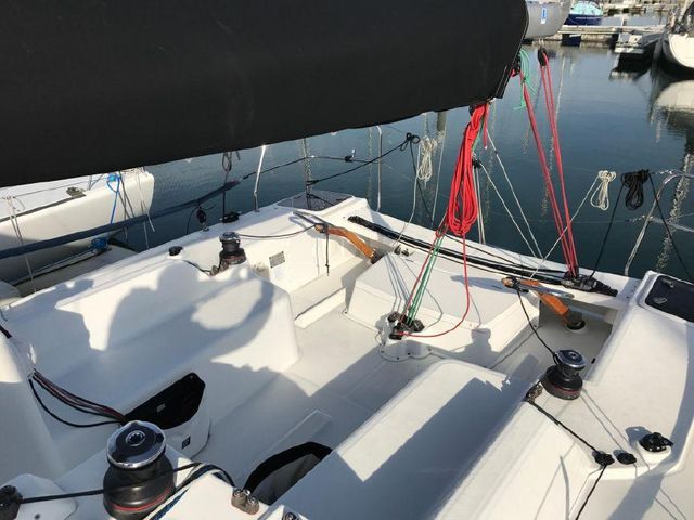 Jeanneau Sun Fast 3200 - cockpit