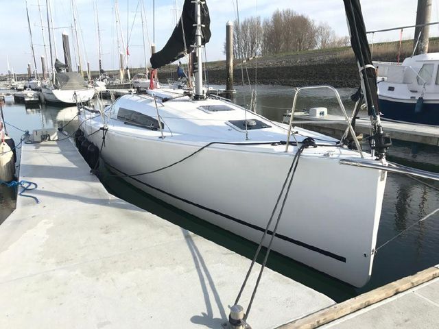 Jeanneau Sun Fast 3200 - bow