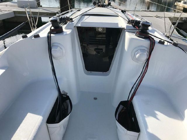 Jeanneau Sun Fast 3200 - cockpit