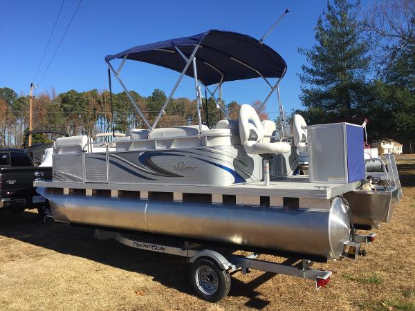 The Angler Qwest Pontoon Boat: Get Serious - Boats.com