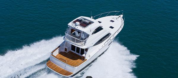 Maritimo 440 Offshore Convertible Stern