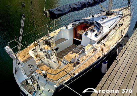 Arcona 370 Moored