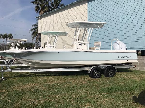 caiman boats robalo 246 cayman boats for sale boats caiman boats robalo 246 cayman boats for sale boats