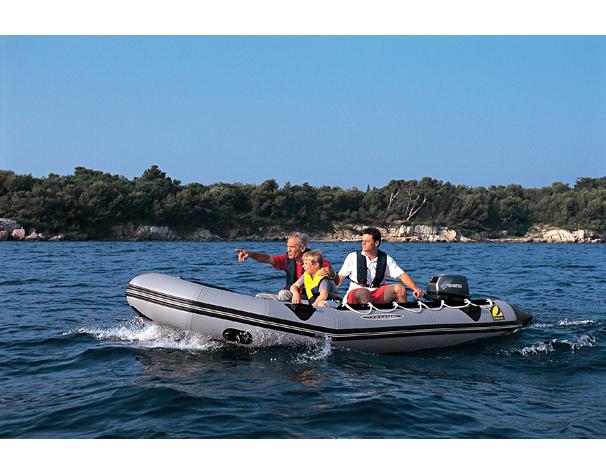 Similar boat shown: Zodiac Classic Mark 2.
