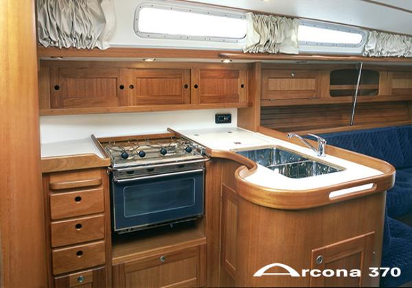 Arcona 370 Galley