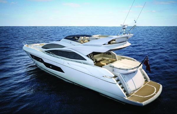 Sunseeker 80 Sport Yacht Stern