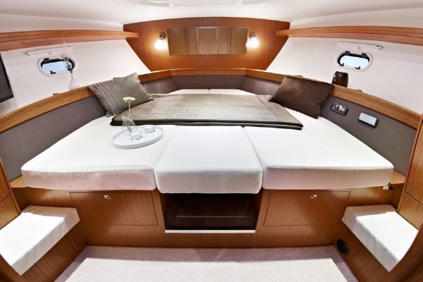 Bavaria Sport 39 Bedroom