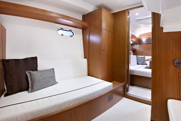 Bavaria Sport 39 Bedroom