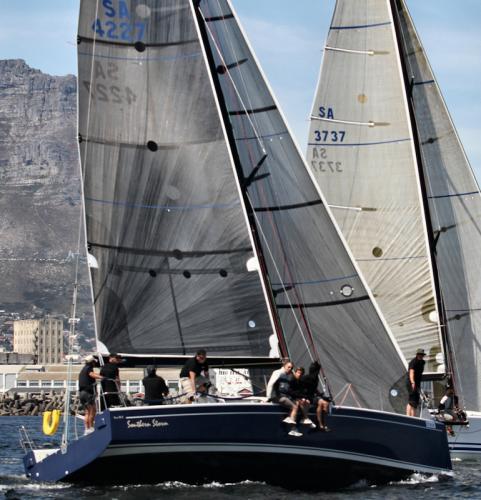 Pacer Yachts 376 R Side View