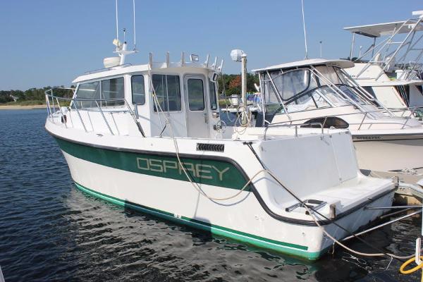 osprey pilothouse 30 long cabin