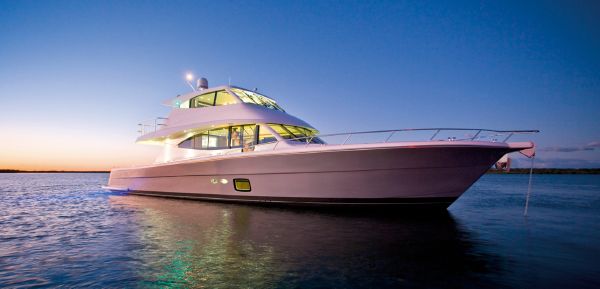 Maritimo M73 Side View
