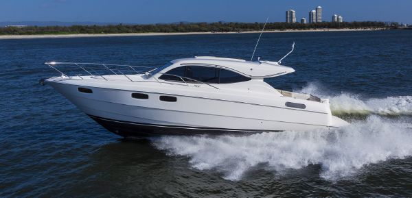 Maritimo Mustang 43