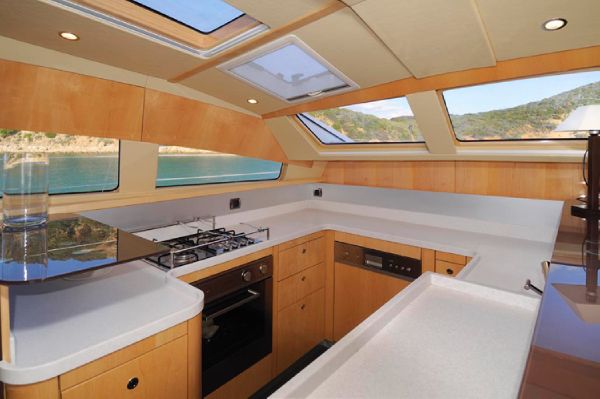 Privilege 515 Galley