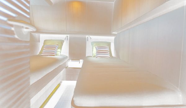 Nautor Swan 90 S Guest Cabin