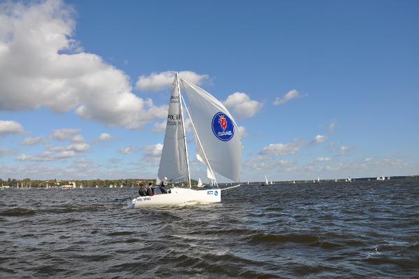 Skippi 650 Race Sailing