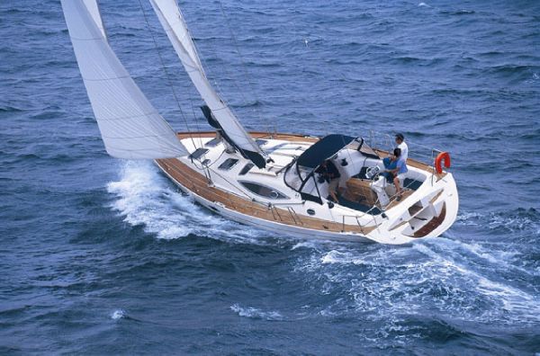 Feeling 44 Sailing