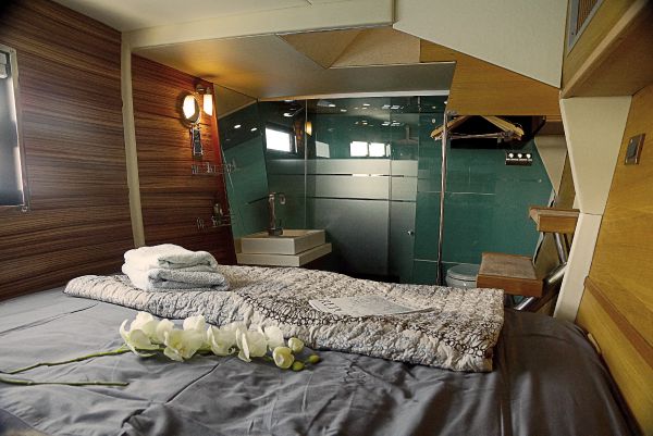 Aft cabin