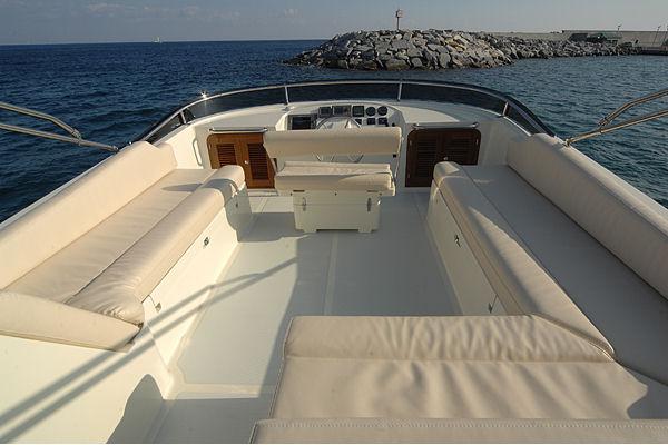 Adagio 44 Sundeck LBC Upper Deck