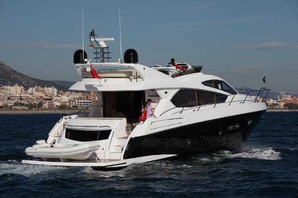 Sunseeker Manhattan 63 Stern