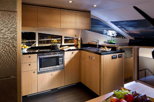 Sunseeker Manhattan 63 Galley