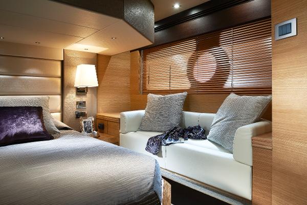 Thumbnail Sunseeker Portofino 40 Cabin