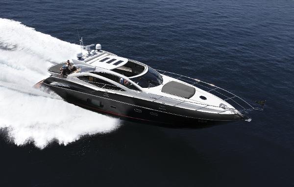 Sunseeker Predator 64 Running Shot