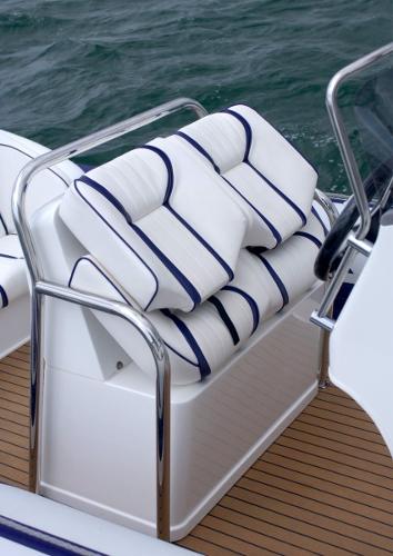 Cobra Ribs Nautique 7.6m Helm Seating
