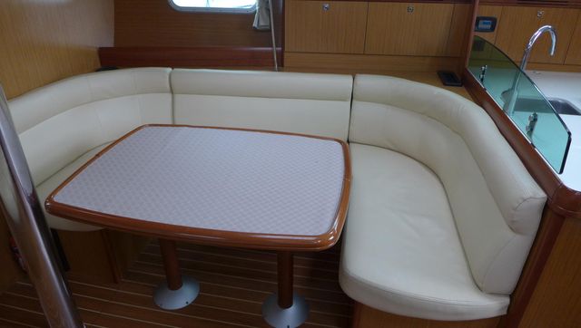 Jeanneau Sun Odyssey 42i