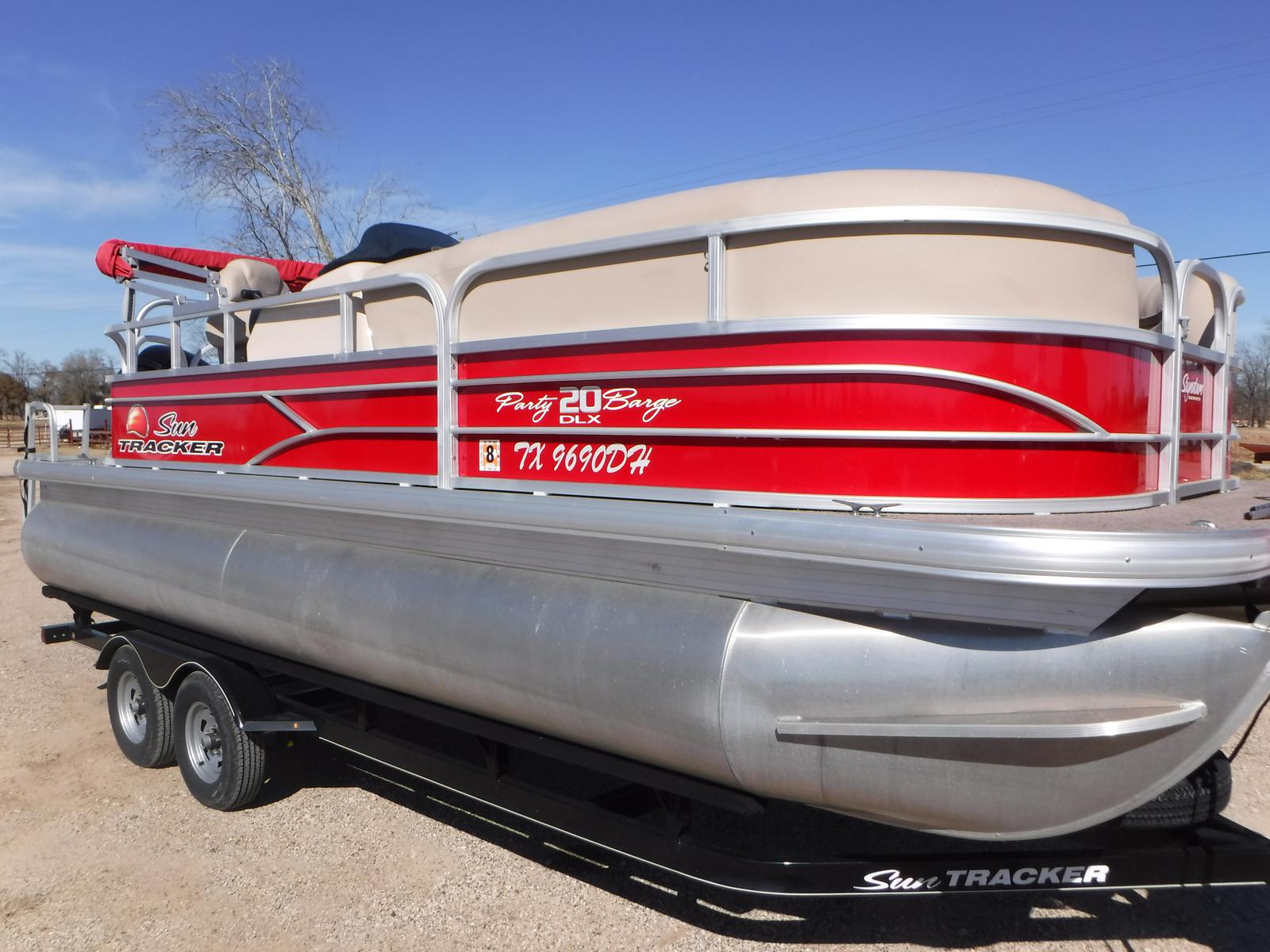 Sun Tracker Party Barge 20 Dlx boats for sale