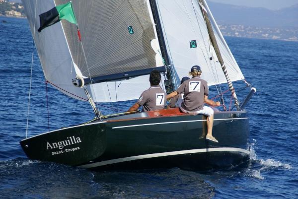 Latitude 46 Tofinou 9.5 Stern