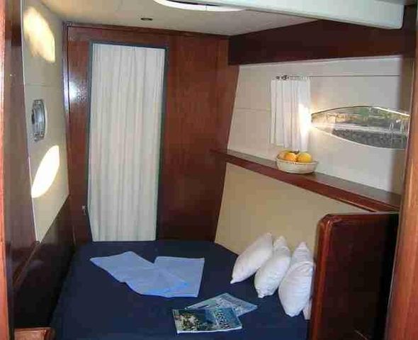 Fountaine Pajot Eleuthera 60 (Bedroom)