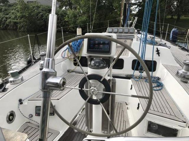 Baltic 40 cockpit