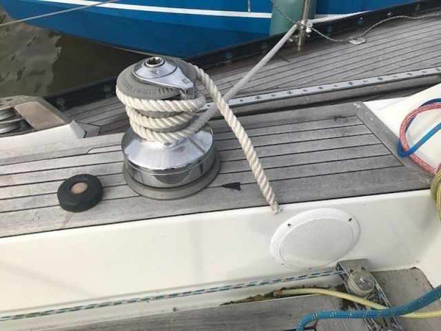 Baltic 40 winch