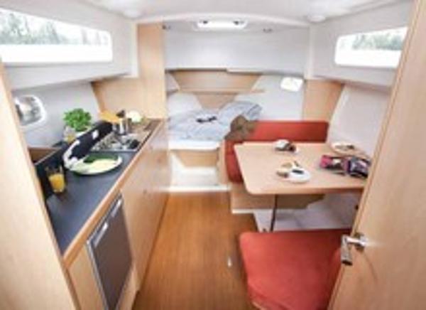 Delphia Escape MC Interior