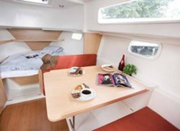 Delphia Escape MC Saloon