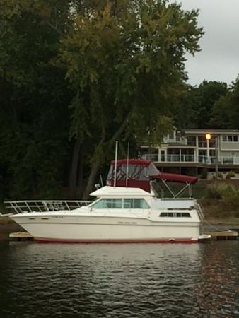 1997 Carver 325 Aft Cockpit Motoryacht Mystic Connecticut Boats Com