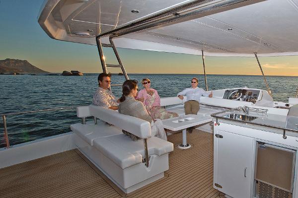 Leopard 51 PC Flybridge