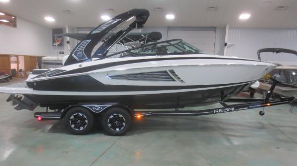 regal boats iowa 2017 regal 2400 fasdeck dubuque iowa boats regal boats iowa 2017 regal 2400 fasdeck dubuque iowa boats