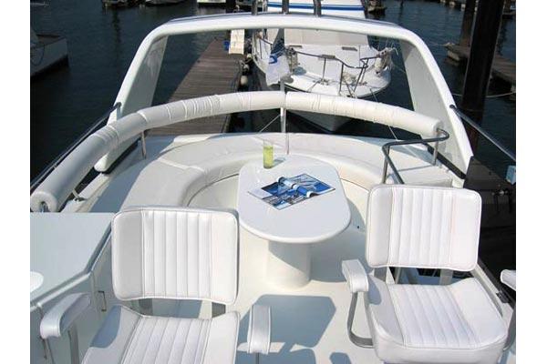 Dyna Craft 51 Exterior Seating