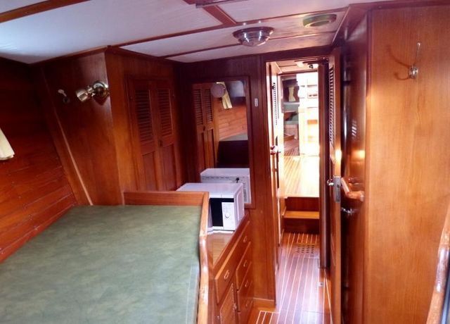 Forepeak aft
