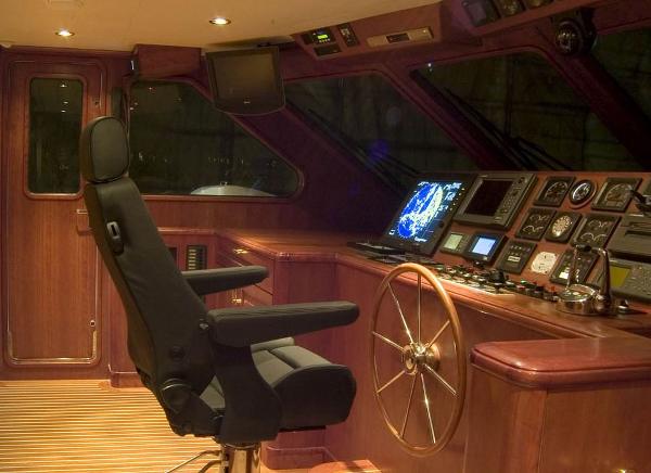 Conrad Escape S Helm