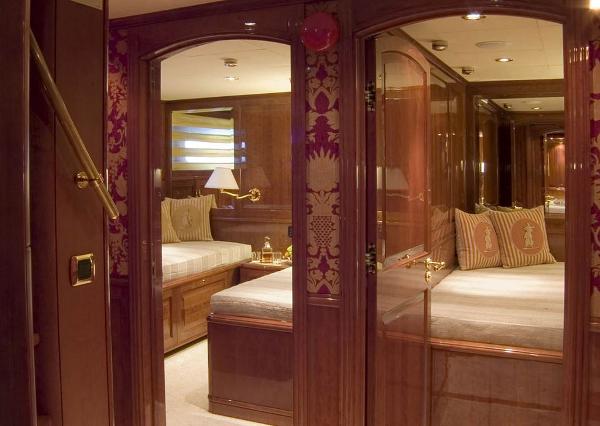 Conrad Escape S Cabin